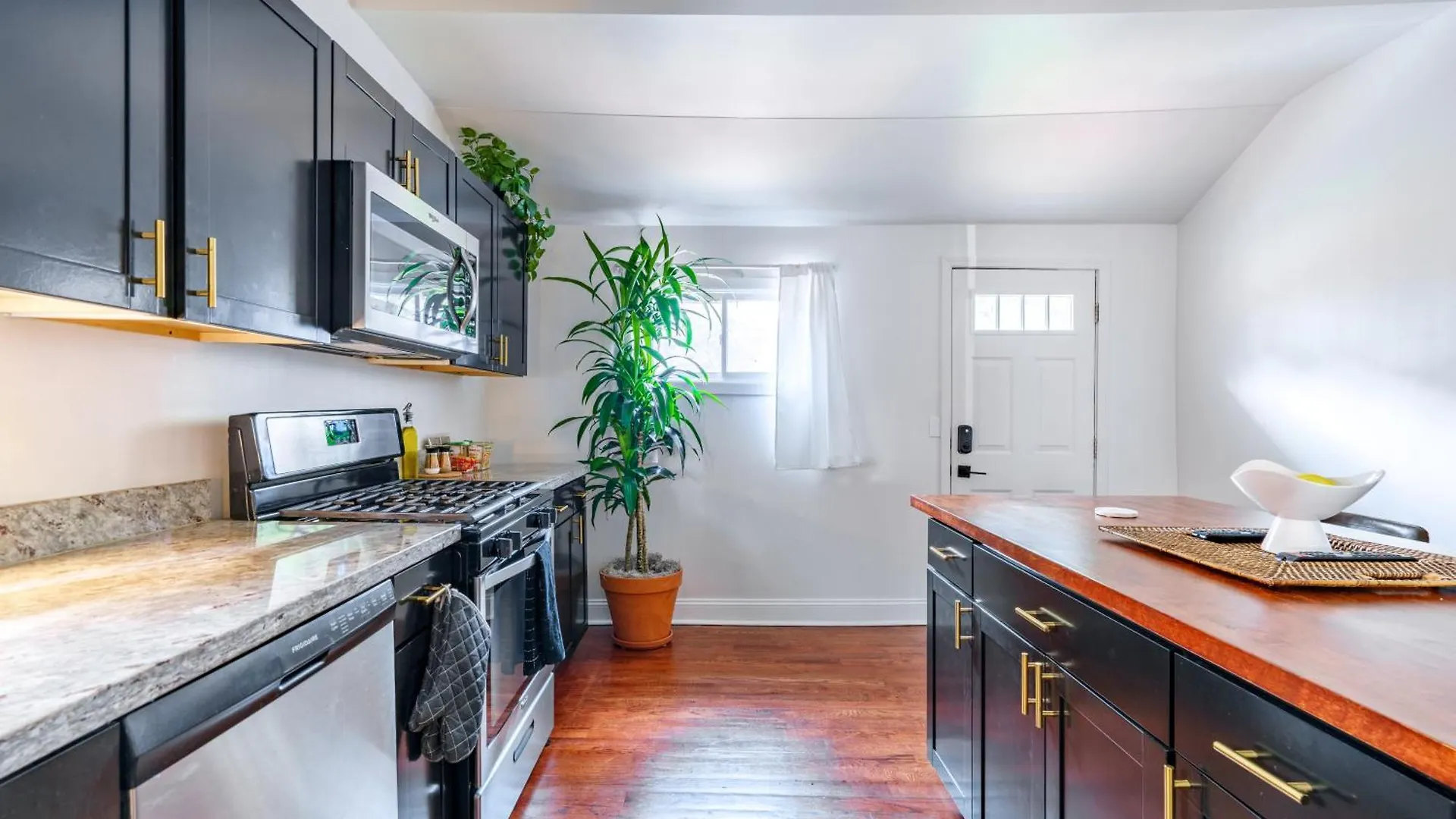 Holiday home Prime Location Top Rated Clean Parking Free Columbus United States